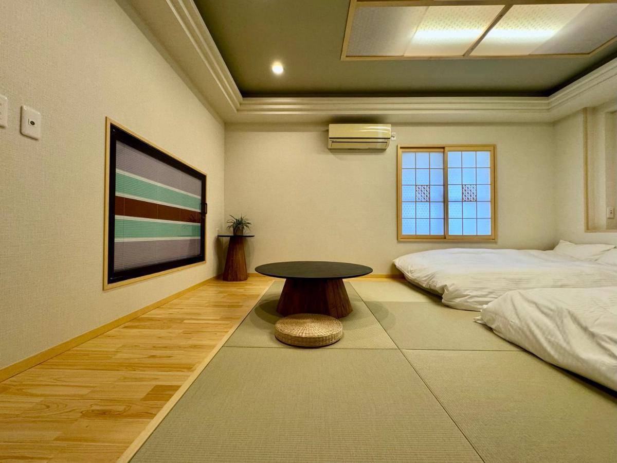 Hotel Ishigaki And Chikonkiya ภายนอก รูปภาพ